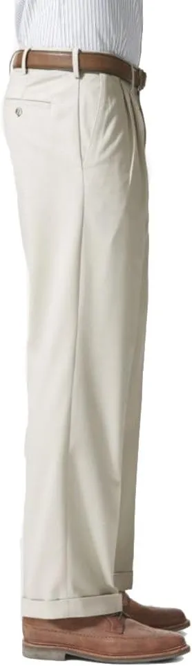 Dockers Men's Relaxed Fit Comfort Khaki Pants - Pleated