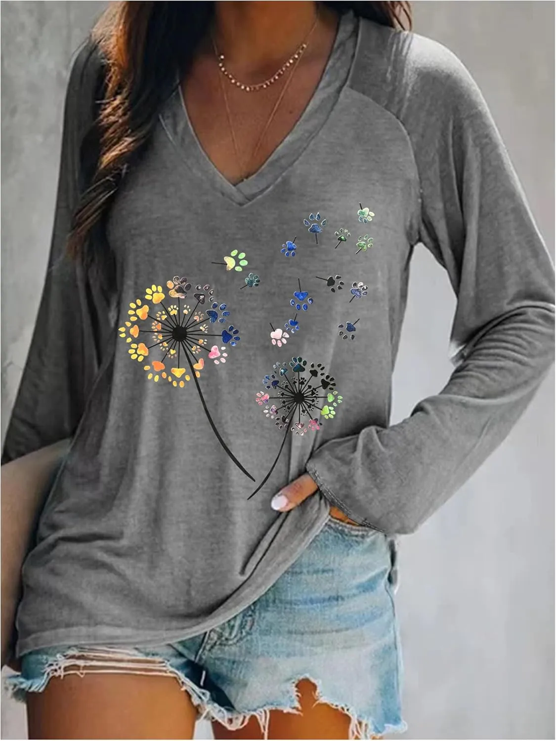 Flowers Graphic Long Sleeve V Neck Tees Shirts for Women Casual Loose Fitted Tshirts Boho Wildflower Trendy Tops Outfits