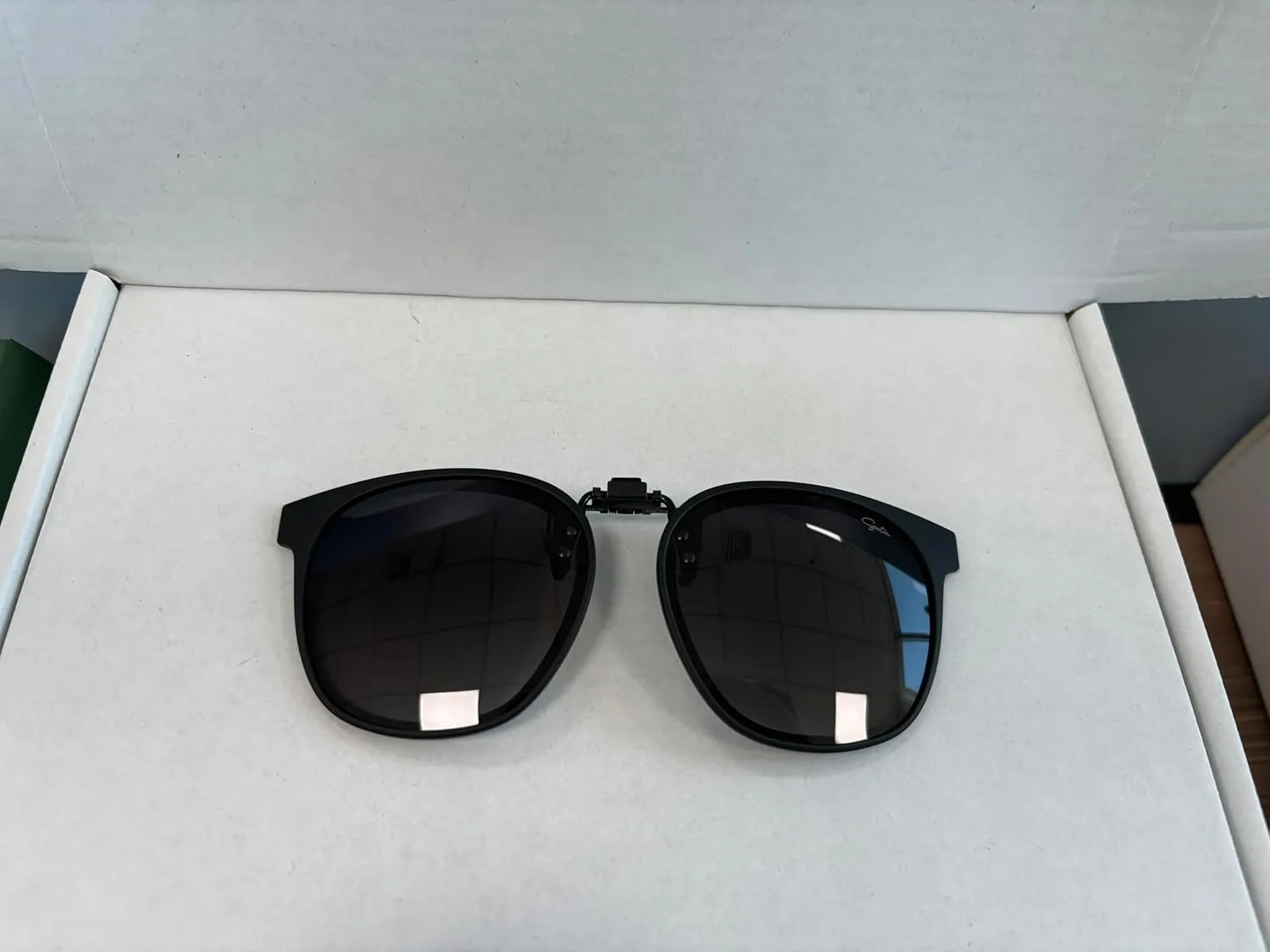Goiteia Oversized Polarized Clip on Sunglasses over Prescription Glasses for Women Men, Round Stylish Framed Like Sunglasses