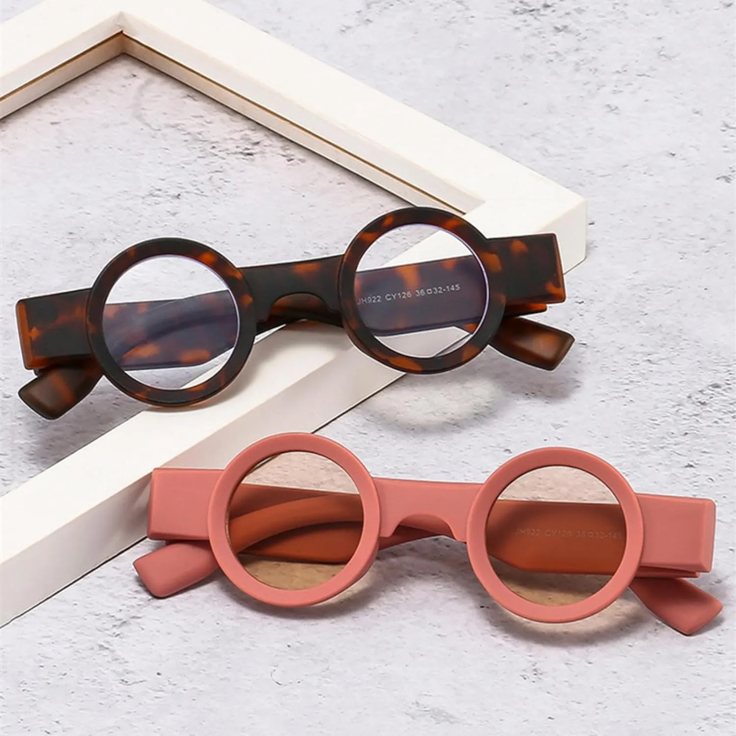 Retro Small Round Women Punk Sunglasses Uv400 Fashion Clear Ocean Lens Men Trending Rivets