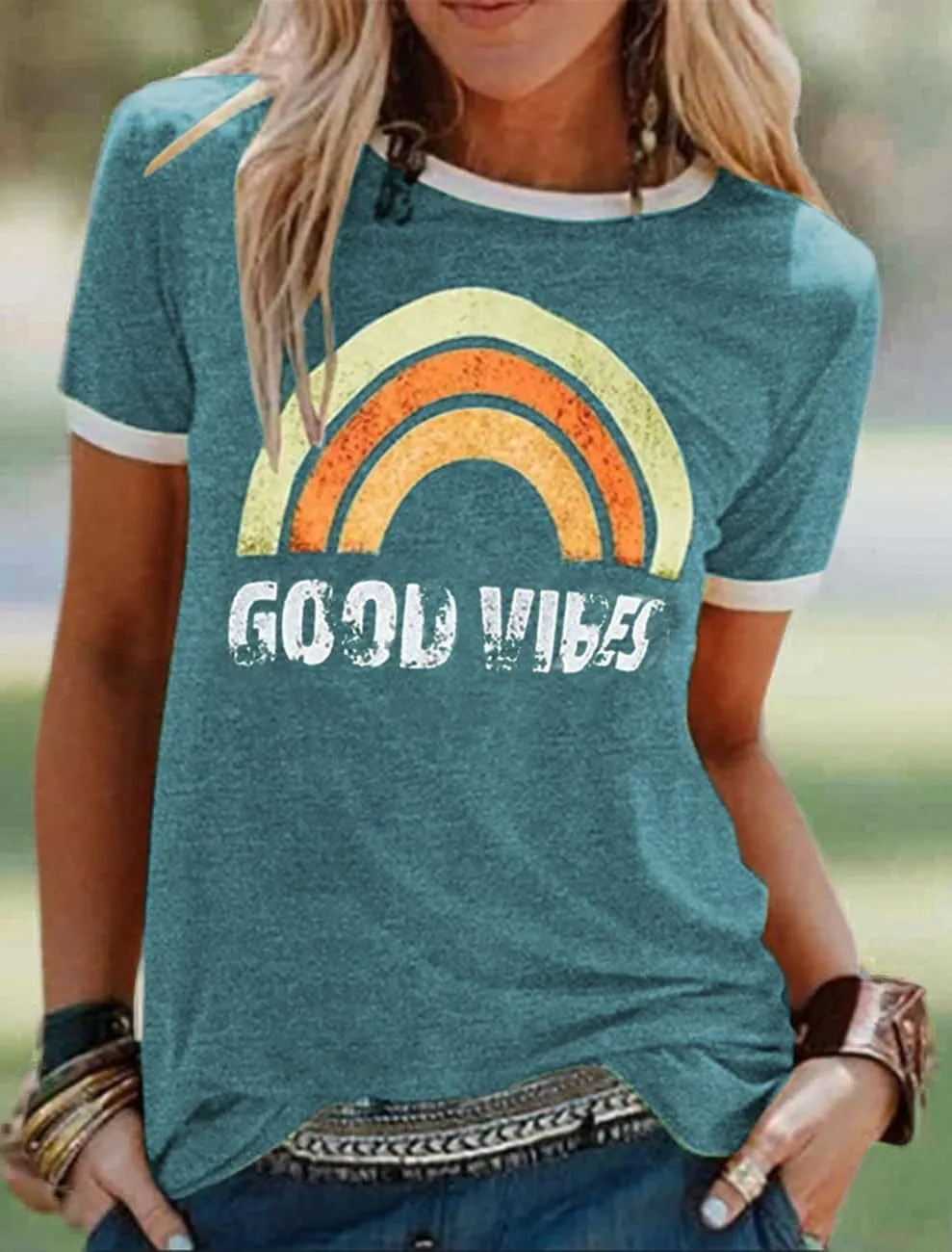 Womens Rainbow Graphic T-Shirts Summer Short Sleeve Crew Neck Blouse Vintage Graphic Tee Tops