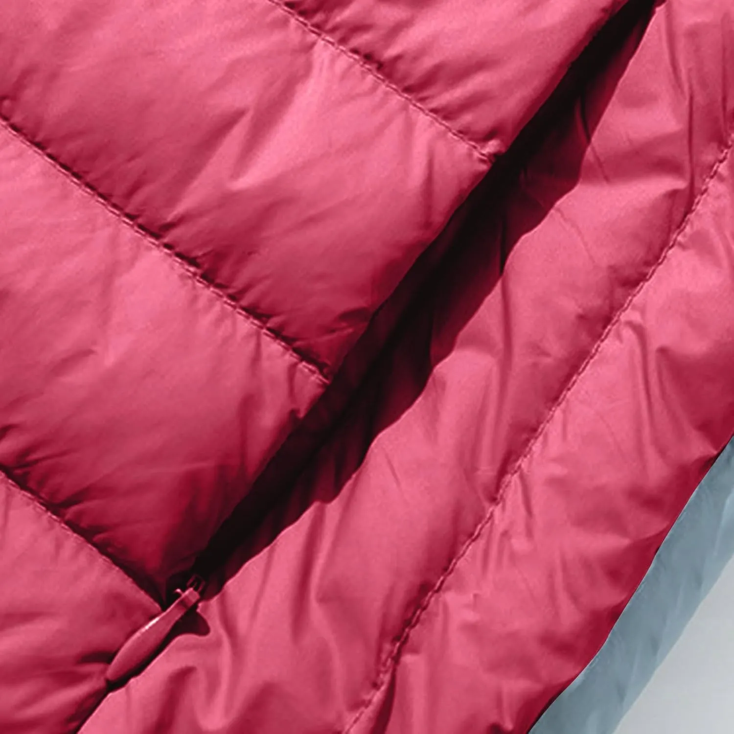 Women's Warm Winter Coats Insulated Lightweight Cropped Puffer Coats Packable Solid Hooded Zipper Down Jackets